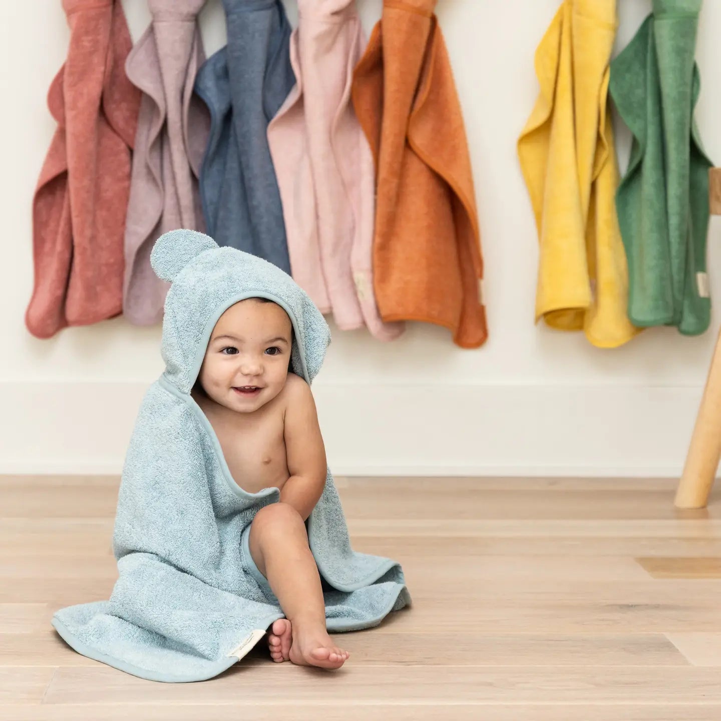 Hooded Towel + Wash Mitt Set