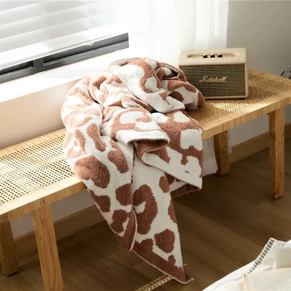 Brown Leopard Luxury Blanket in Gray